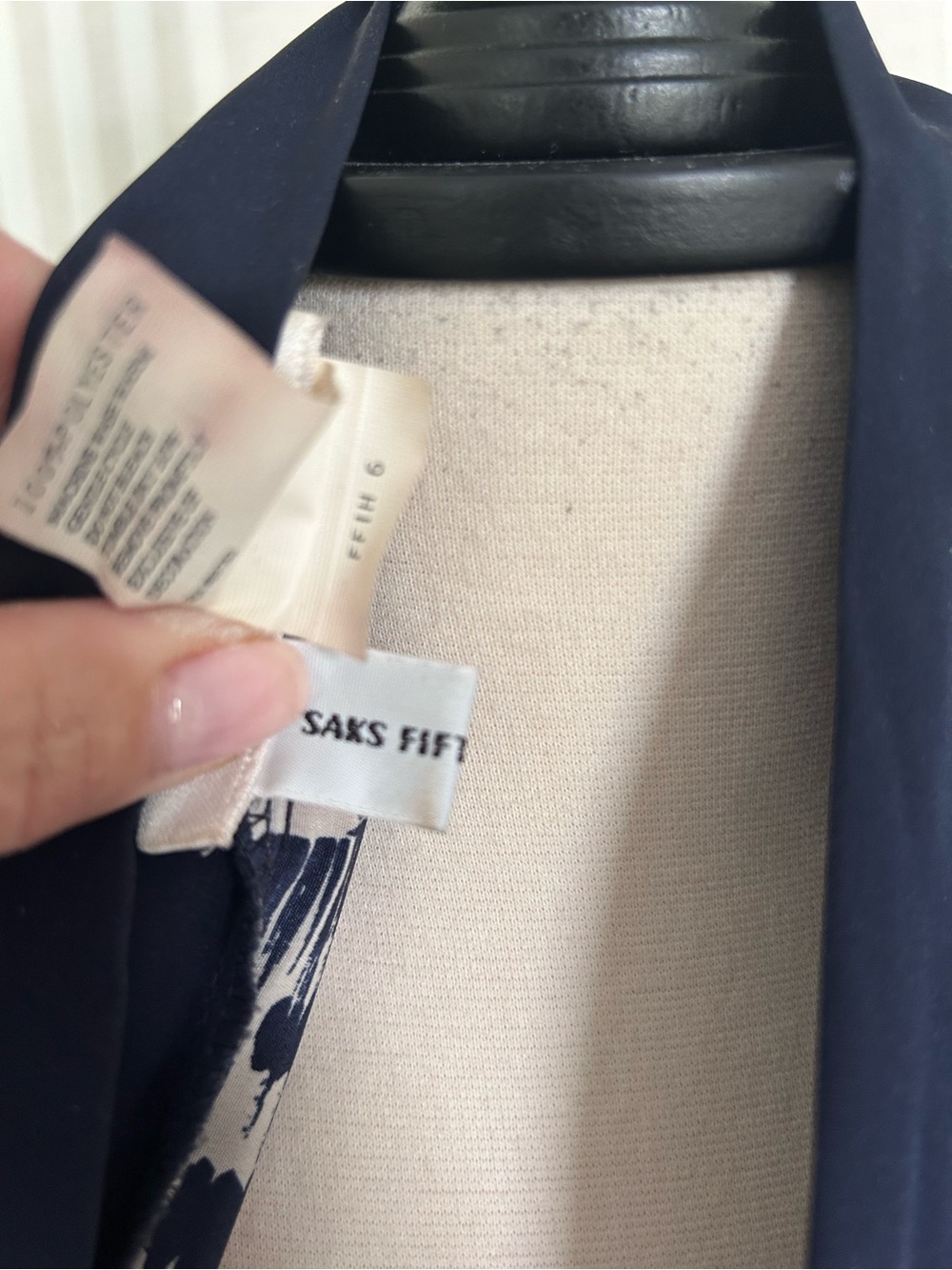 VTG Natori from Saks Fifth Ave Long Robe Navy/Cream with Kimono Sleeves Medium - Picture 8 of 10